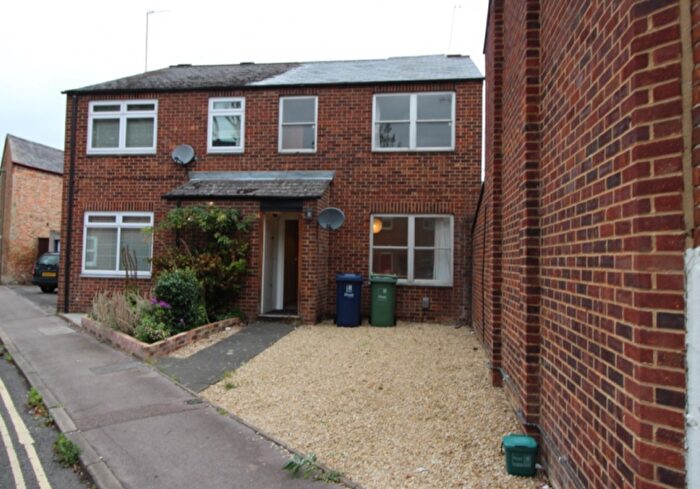 4 Bedroom Semi Detached House To Rent In Nelson Street, Oxford, Oxfordshire, OX2
