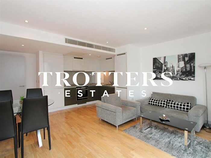 1 Bedroom Flat To Rent In Landmark East Tower, Marsh Wall, London, E14