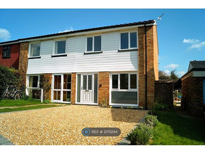 3 Bedroom Semi-Detached House To Rent In Little Breach, Chichester, PO19