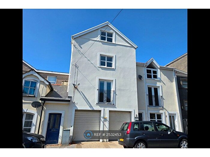 2 Bedroom Terraced House To Rent In Southville Mews, Uplands, Swansea, SA2
