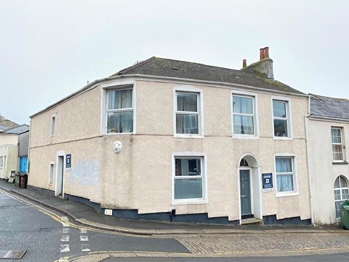 7 Bedroom End Of Terrace House For Sale In North Street, Tf, Plymouth, PL4