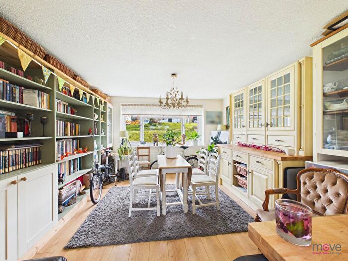 5 Bedroom Semi Detached House For Sale In Winchester Drive, Tuffley, GL4