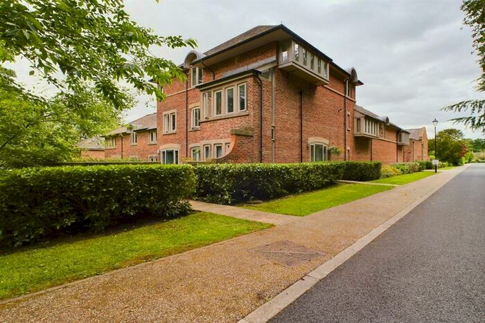 2 Bedroom Flat For Sale In Hartford Hall Estate, Bedlington, NE22