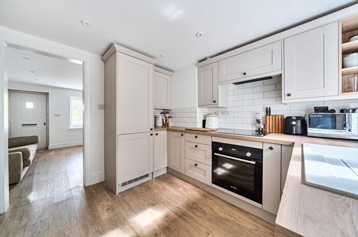 2 Bedroom Terraced House For Sale In The Rocks Road, East Malling, ME19