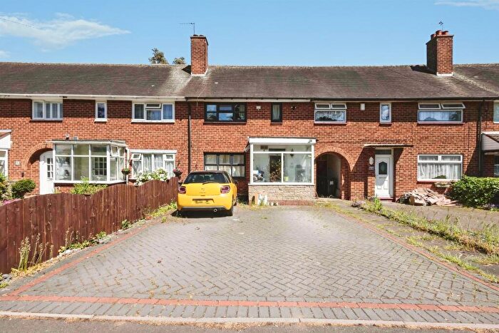 3 Bedroom Terraced House For Sale In Pithall Road, Birmingham, B34