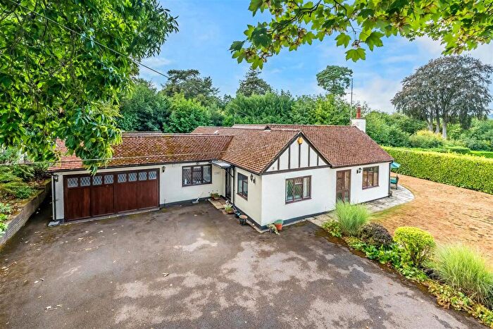 4 Bedroom Bungalow For Sale In Rockfield Road, Oxted, RH8