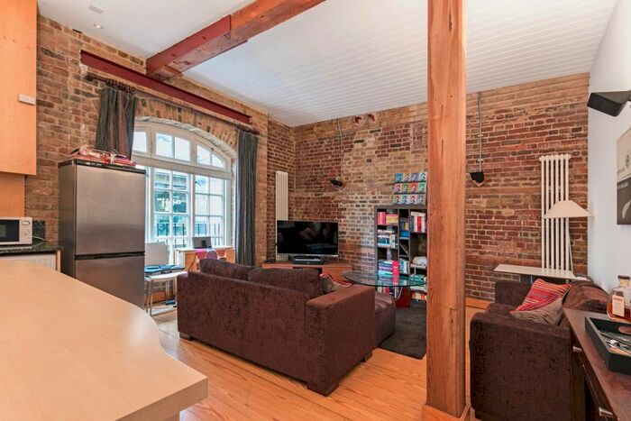 1 Bedroom Flat To Rent In Maltings Place, Tower Bridge Road, SE1