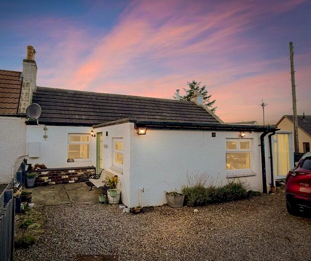 2 Bedroom Bungalow For Sale In Am&#;Botham, Broadley, Clochan, AB56