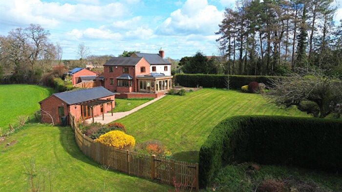 3 Bedroom Detached House For Sale In Clifford's Mesne, Newent, GL18