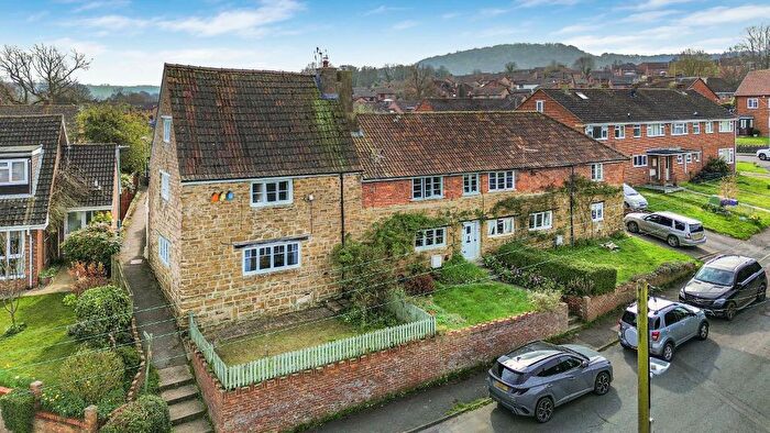 4 Bedroom Cottage For Sale In Knapp Lane, Cam, Dursley, GL11