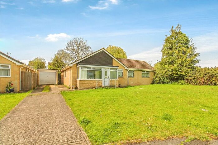 3 Bedroom Bungalow For Sale In Hollis Way, Southwick, BA14