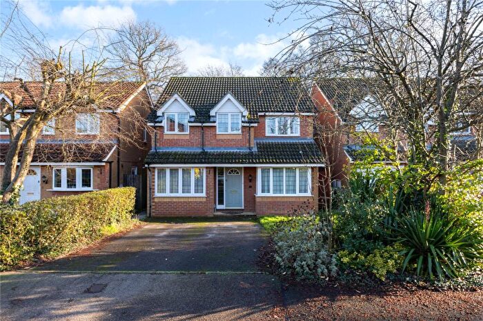 4 Bedroom Detached House For Sale In Wynches Farm Drive, St. Albans, Hertfordshire, AL4