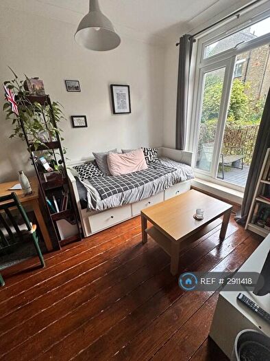 1 Bedroom Flat To Rent In Royal College Street, London, NW1