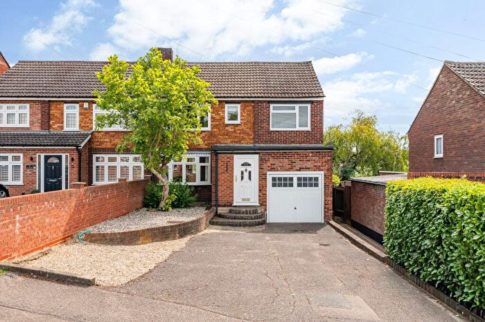 4 Bedroom Semi-Detached House For Sale In Cozens Road, Ware, SG12