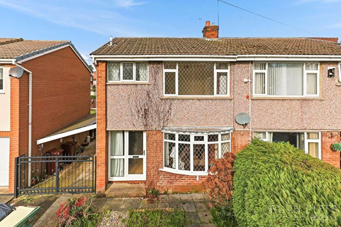 3 Bedroom Semi Detached House For Sale In Woodleigh Crescent, Ackworth, WF7