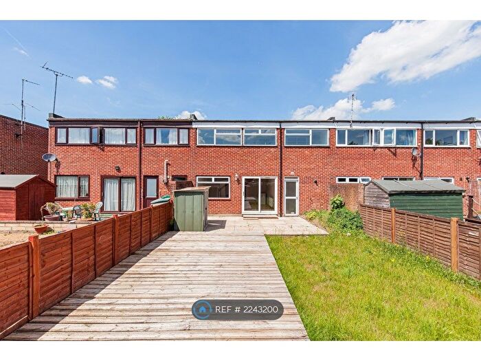 4 Bedroom Terraced House To Rent In Sandy Lane, Oxford, OX4