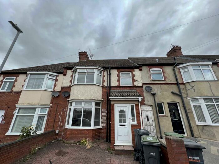 3 Bedroom Terraced House To Rent In Kennington Road, Luton, LU3