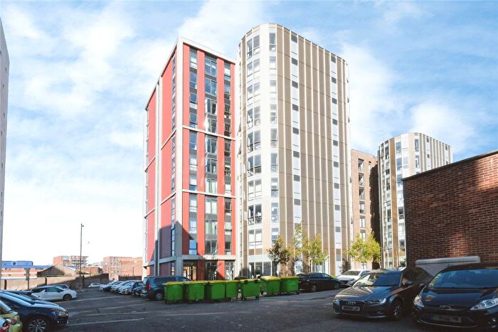 2 Bedroom Flat For Sale In Parliament Street, Liverpool, Merseyside, L8