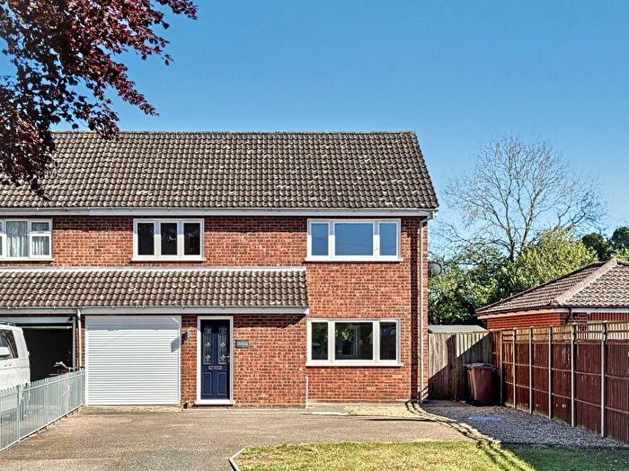 4 Bedroom Semi-Detached House For Sale In London Road, Attleborough, NR17