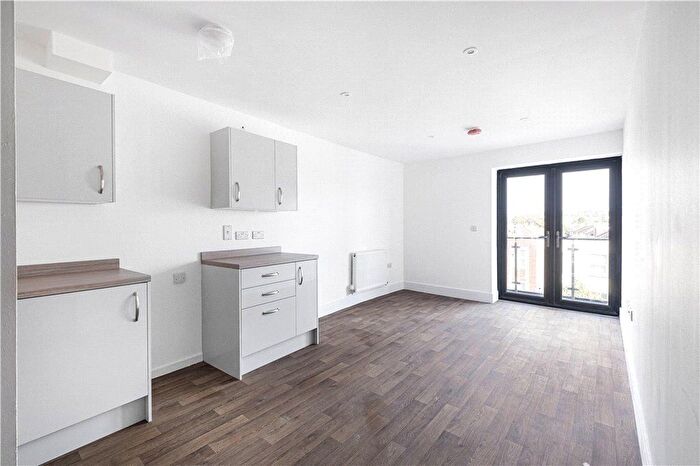 1 Bedroom Flat To Rent In London Road, Thornton Heath, CR7