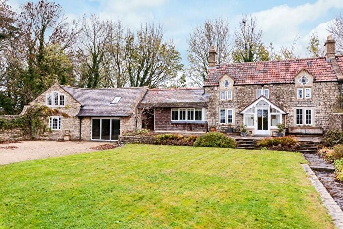 2 Bedroom Semi-Detached House To Rent In Loves Hill, Timsbury, BA2