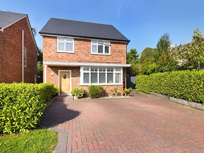 4 Bedroom Detached House For Sale In Tresillian Way, Walkford, Christchurch, BH23