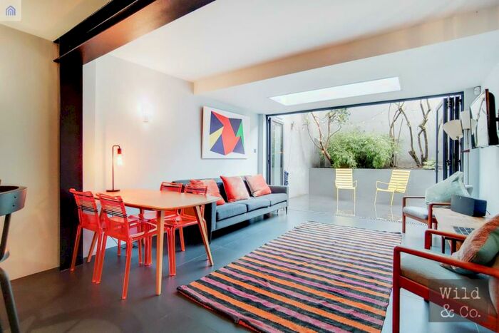 2 Bedroom Flat To Rent In Mildmay Road, London, N1