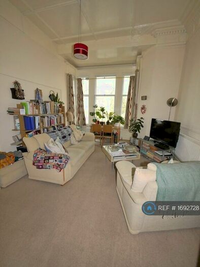 1 Bedroom Flat To Rent In North Hill Road, Leeds, LS6