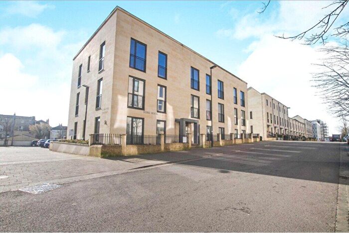2 Bedroom Flat To Rent In Imperial, Stothert Avenue, Bath, BA2