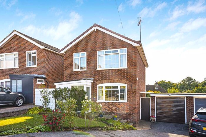 3 Bedroom Detached House For Sale In Hazlemere View, Hazlemere, HP15