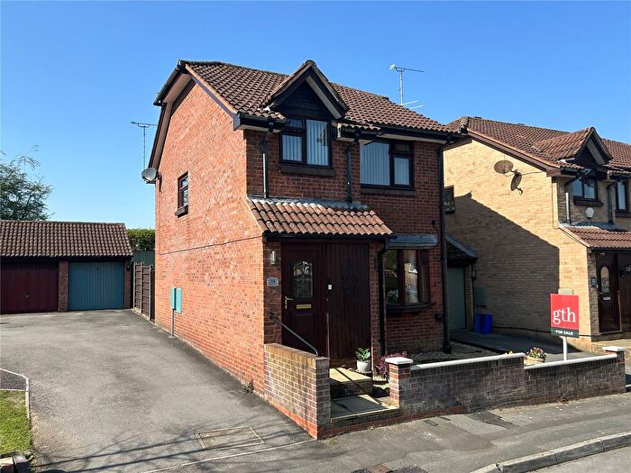 3 Bedroom Detached House For Sale In Ashmead, Yeovil, Somerset, BA20