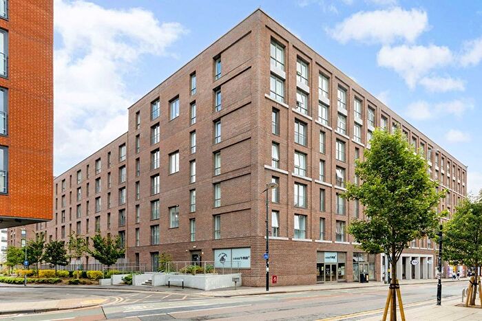 2 Bedroom Flat For Sale In Hurst Street, Birmingham, B5