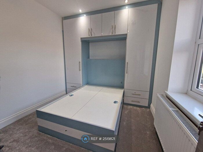 2 Bedroom Flat To Rent In Carshalton Road, Sutton, SM1