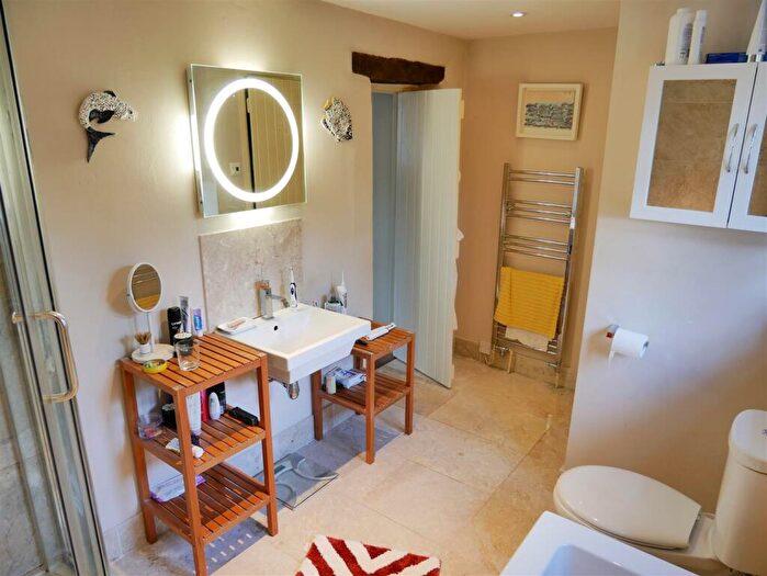 3 Bedroom Detached House For Sale In Castle Street, Calne, SN11