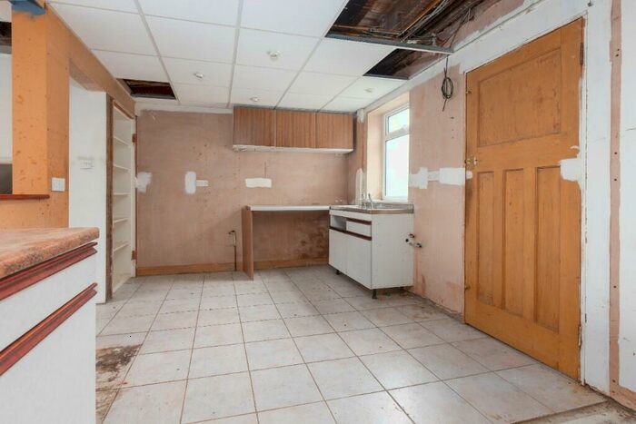 3 Bedroom Semi-Detached House For Sale In Walden Crescent, Stockport, Greater Manchester, SK7