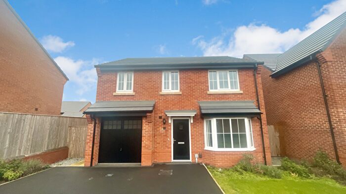 4 Bedroom Terraced House To Rent In Swanage Close, Preston, PR4