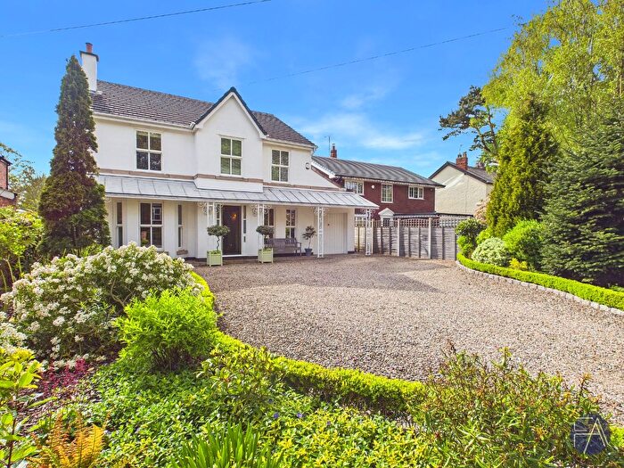 4 Bedroom Detached House For Sale In Gores Lane, Formby, Merseyside, L37