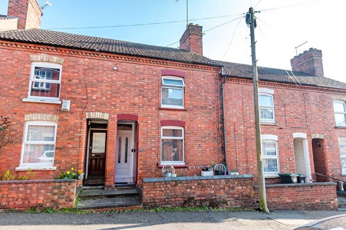 3 Bedroom Property To Rent In Victoria Road, Rushden, NN10