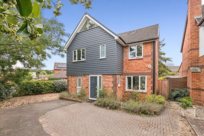 5 Bedroom Detached House For Sale In Broadmeadow Ride, St. Ippolyts, Hitchin, SG4