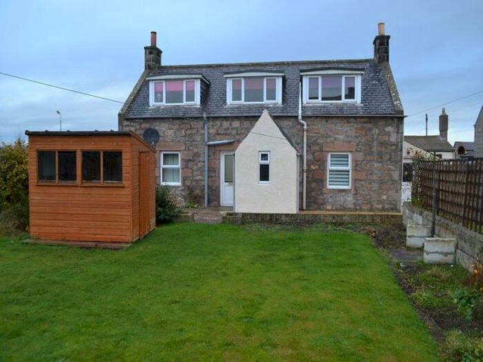 4 Bedroom Flat To Rent In Commerce Street, Lossiemouth, IV31