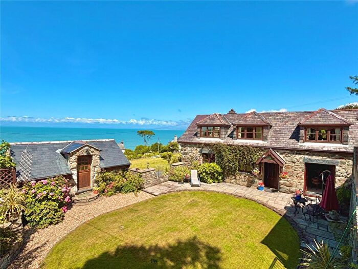 3 Bedroom Detached House For Sale In Llwyngwril, Gwynedd, LL37