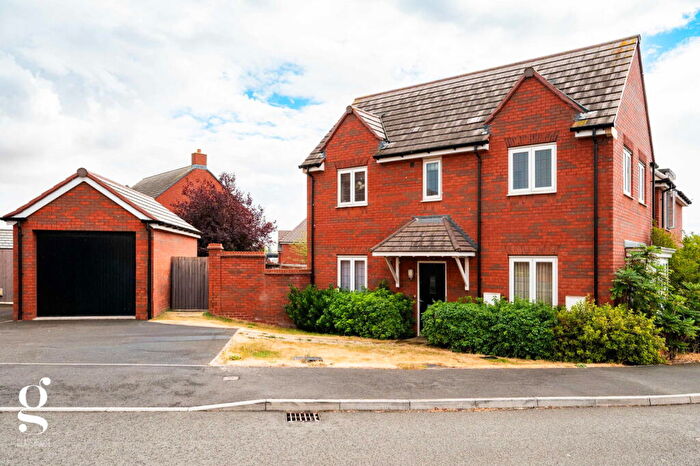 3 Bedroom Detached House For Sale In Carrion Grove, Holmer, Hereford, HR4