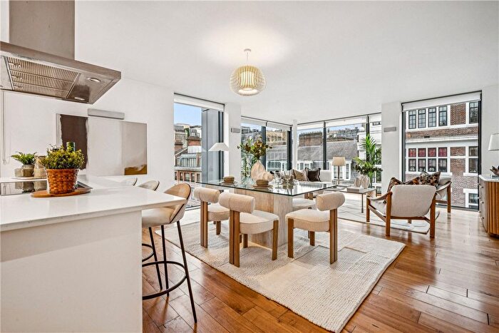 3 Bedroom Flat For Sale In Bolsover Street, Fitzrovia, London, W1W