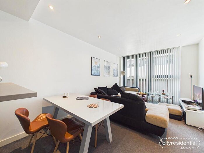 2 Bedroom Apartment For Sale In Pall Mall, Liverpool, L3