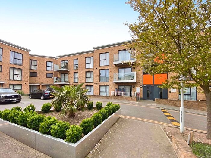 1 Bedroom Flat For Sale In Zodiac Close, Gemini Court, HA8