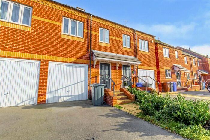 3 Bedroom Terraced House To Rent In Regent Street, Sandiacre, Nottingham, NG10