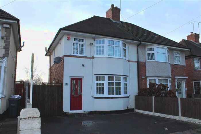 2 Bedroom Semi-Detached House To Rent In Simcox Road, Wednesbury, West Midlands, WS10