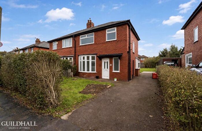 3 Bedroom Semi-Detached House For Sale In Kingsway, Ashton-On-Ribble, Preston, PR2