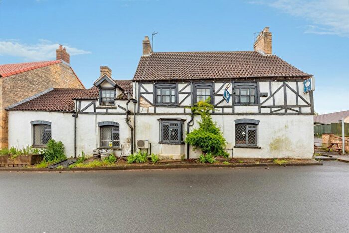 4 Bedroom Character Property For Sale In High Street, South Witham, Grantham, NG33