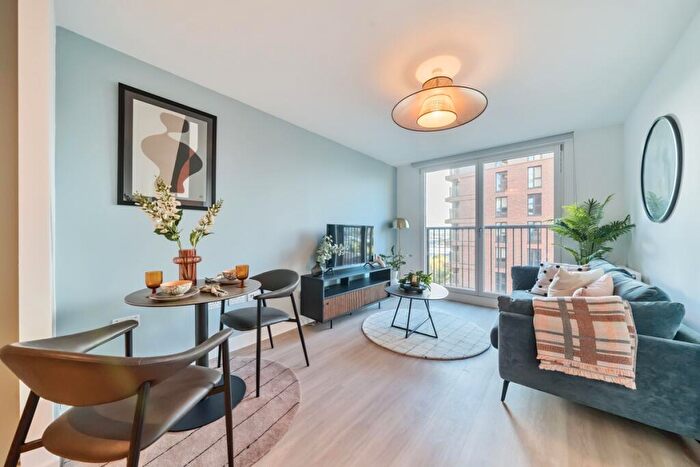 1 Bedroom Apartment To Rent In The Exchange Leeds, LS12